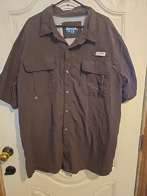 Men’s Magellan Outdoors Fishing Shirt Olive Green Button Down Size 3XL  - Image 1 of 4