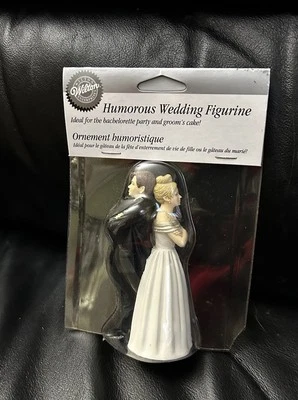 De colección 2003 Nuevo de Lote Antiguo Wilton Boda Pastel Topper The Tiff Novia Novio Humoroso Divertido Foto 1 de 4