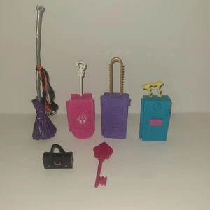 Accesorios Monster High - 7 piezas - Imagen 1 de 4