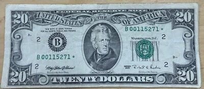 1995 TWENTY $20 DOLLAR FEDERAL RESERVE 'STAR' NOTE - LOW SERIAL - Image 1 of 2