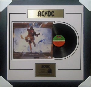 ANGUS YOUNG ACDC SIGNED BLOW UP YOUR VIDEO VINYL ALBUM SIGNED FRAMED PSA DNA - Picture 1 of 1
