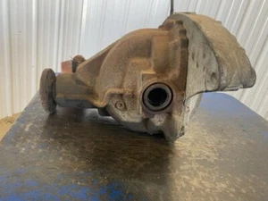 2003-2005 Lincoln Navigator Rear Axle Differential Carrier Assembly 3.73 Ratio - Picture 1 of 6
