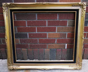 Vintage Ornate Gesso Gilded Gold Solid Wood Frame Black Velvet 24 x 20 - Picture 1 of 5