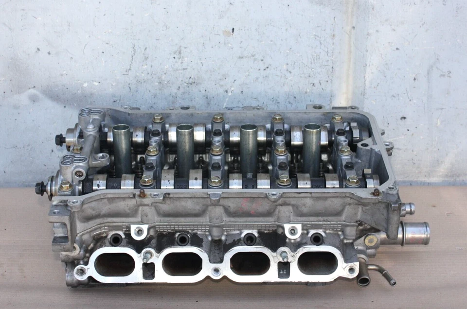 原始设备制造商气缸盖 2010 年丰田 Matrix 1.8 11109310 (371) — 第 1/4 张图片