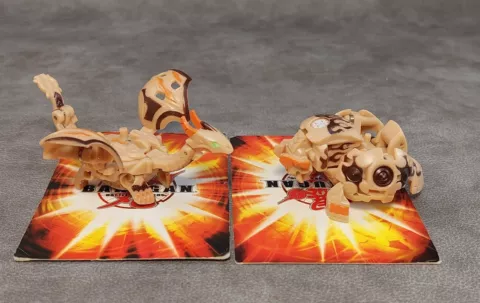 Bakugan Tan Subterra Helix Dragonoid 600g Sabator DNA 670g Lot D79 Cover