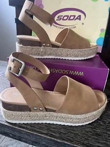 Soda Topics Tan Espadrille Ankle Strap Studded Open Toe Platform Wedge Sandals - Picture 1 of 2