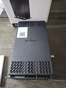 NETGEAR Cable Modem with Built-in WiFi Router [C6230] and cables - Picture 1 of 5