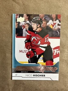2017-18 Upper Deck Young Guns YG Nico Hischier Card #201 Rookie Card RC - Picture 1 of 2