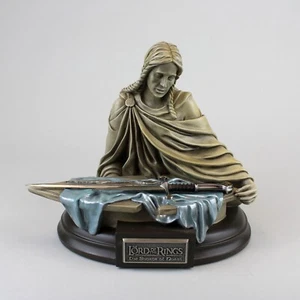 Estatua Fragmentos de Narsil del Señor de los Anillos - Imagen 1 de 6