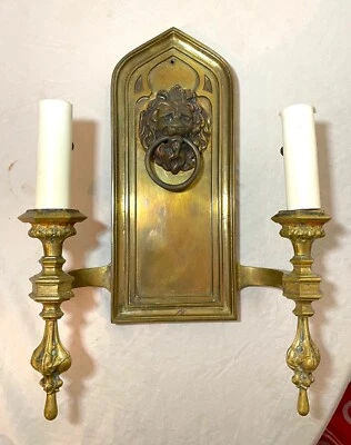 Aplique de pared eléctrico grande pesado antiguo ornamentado gótico bronce cabeza de león Foto 1 de 4