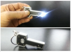 10 x Neuheit SUPERHELLE LED Schlüsselanhänger Taschenlampe geformt wie ein Schlüssel - SCHLOSSER  - Bild 1 von 10