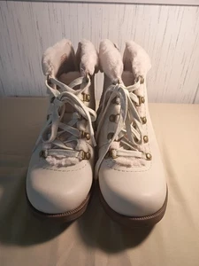 Earth Origins Women's Ankle Boots Size 8 NWOT - Picture 1 of 8