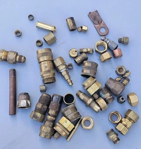 Lot of Various Sizes & Styles Hydraulic Hose adapter connectors Brass - Picture 1 of 1