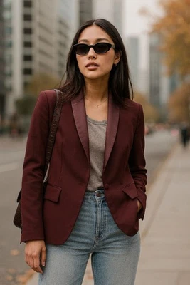 Blazer para mujer Victoria's Secret borgoña talla 2 Foto 1 de 4