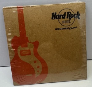 CD de música Hard Rock Hotel Universal Orlando 314584665-2 sellado 8 pistas volumen 3 - Imagen 1 de 2