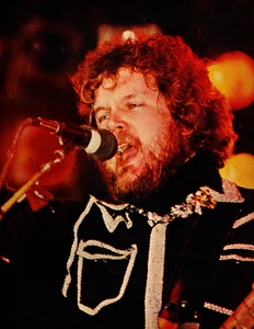 vtg 1970s RANDY BACHMAN TURNER OVERDRIVE MAGAZINE PINUP PAGE Band BTO Print Ad - Picture 1 of 1