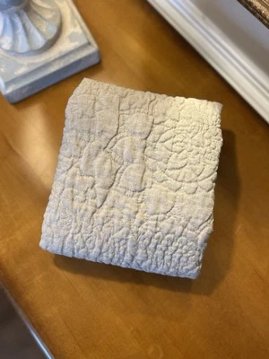 Pottery Barn lino belga puntada floral euro farsa (1) lino oscuro seminuevo Foto 1 de 4