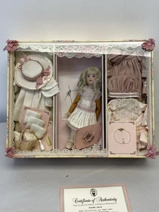 WENDY LAWTON CLAIRE JOLIE PUPPE SET 2003 UFDC MOONLIGHT AND MAGNOLIAS 263/300 - Bild 1 von 11