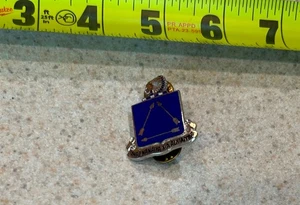 180TH CAVALRY REGIMENT Tanap Nanaiya Kia -- Vintage Pinback -- 1.5" x 1" - Picture 1 of 2