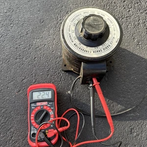 Micronta Japan Controllo Tensione Variabile 115V 0-140V 5amps Controllo Velocità Variac - Foto 1 di 8