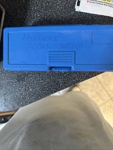 Portable Refractometer ATC 0-18% New - Picture 1 of 3