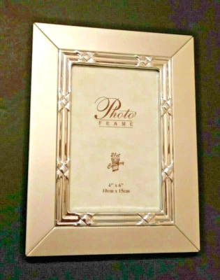 Silver Chrome Picture Photo Frame Holder for 4" x 6" by 21st Century NOS     #28 - Image 1 of 4