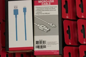 X58 ORIGINAL OEM T-MOBILE 4-FOOT BLUE USB CHARGE/SYNC CABLE FOR MICRO USB PHONES - Picture 1 of 3