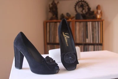 Delman 0186236 Black Suede 4 Inch Heel Medallion Peep Toe Pumps  Size 6.5 Medium - Image 1 of 4