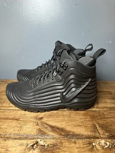 Size 6 NIKE ACG LUNARDOME 1 waterproof SNEAKER-BOOT BLACK-BLACK 654867-090. - Picture 1 of 9