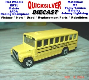 Matchbox 47 International Harvester School Bus District 2 Yellow 1/64 od1-15 - Picture 1 of 6