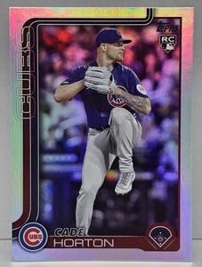 Aggiornamento Topps 2025 Cade Horton RC #US140 Rainbow Foil Parallel - Foto 1 di 2