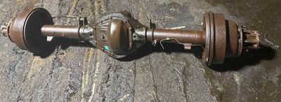 Chevrolet Pickup 3500 1997 4x4 155 WB relación 410 GT5 montaje eje trasero Foto 1 de 4