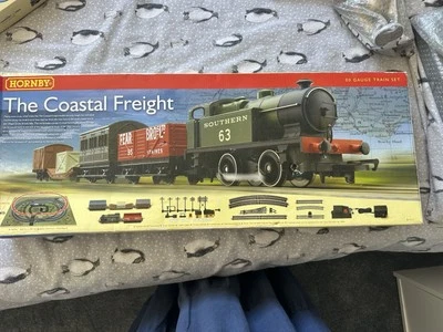 Hornby Coastal Freight Model Train - Image 1 of 2