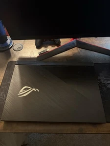 ASUS ROG Strix (Dead, For Parts/Repair) GL731GT-RB73 - Read - Bild 1 von 5