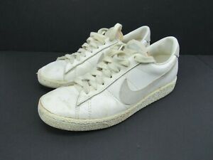 nike white leather sneakers