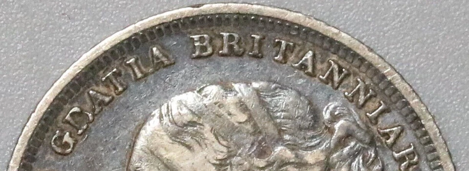 Moeda de prata 1885 Victoria 6 pence Legend estado perfeito erro muito bom estado Grã-Bretanha (23112601R) - Imagem 1 de 3