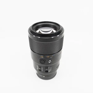 Sony Camera Lens FE 90mm F2.8 Macro G OSS Full-Frame E-Mount - SEL90M28G - Picture 1 of 5