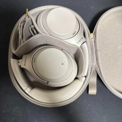 Sony WH-1000XM3 Over-ear Noise Cancelling Headphones Silver Working Confirmed - Image 1 of 3