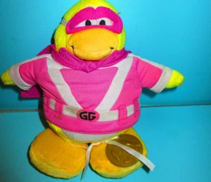 Disney Club Penguin Original Gamma Girl Series 12 Plush Mint with Coin - Picture 1 of 2