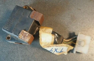 YAMAHA TX750 -7775- 341-84308-64 reserve lighting device - Picture 1 of 5