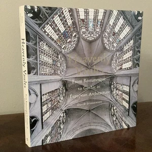 Heavenly Vaults: Gothic Architecture Photography Book - Foto 1 di 6