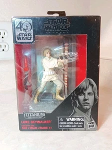 Star Wars - Titanium Series - Luke Skywalker 3.75-Inch Figure Box Scuffed - Picture 1 of 6