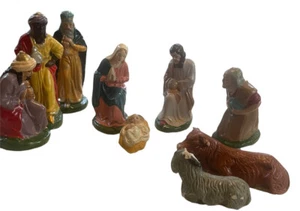 Vintage 9 Piece Nativity Set Hollow With Flaws Tabletop - Picture 1 of 8