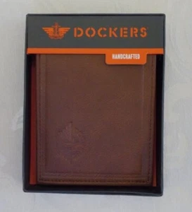 Dockers Leather Trifold Wallet NIB Tan Handcraft Logo 2 Photo Window Card Slots - Picture 1 of 8