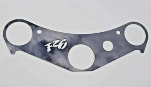 YAMAHA R6 (NOT USD) BLACK POLISH STAINLESS STEEL TOP YOKE COVER WITH R6 LOGO Y22 - Picture 1 of 2