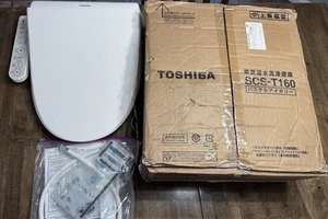 Toshiba SCS-T160 Warm Water Washing Toilet with Automatic Deodorizing - Picture 1 of 18