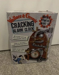 BNIB 2010 Aardman Wallace & Gromit - Cracking Alarm Clock - Marble Powered RARE - Picture 1 of 14