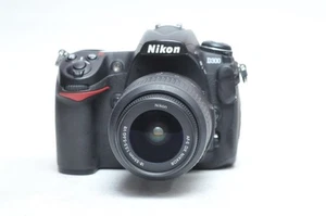 Nikon D300 12.3 megapixel DX format CMOS Sensor DSLR Body W/18-55MM VR Lens Kit - Picture 1 of 4