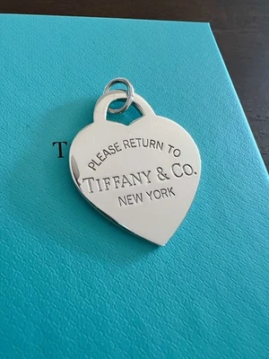 Tiffany & Co. Regreso a Tiffany Corazón Etiqueta Dije Extra Grande AUTÉNTICO MUY RARO Foto 1 de 4