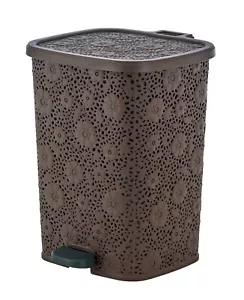 Pedal pequeño bote de basura paso a paso Superio marrón con tapa, diseño de encaje 6 cuartos - Imagen 1 de 3